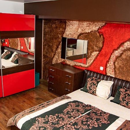 Vilhelmov'S Apartament Lukovit Dış mekan fotoğraf