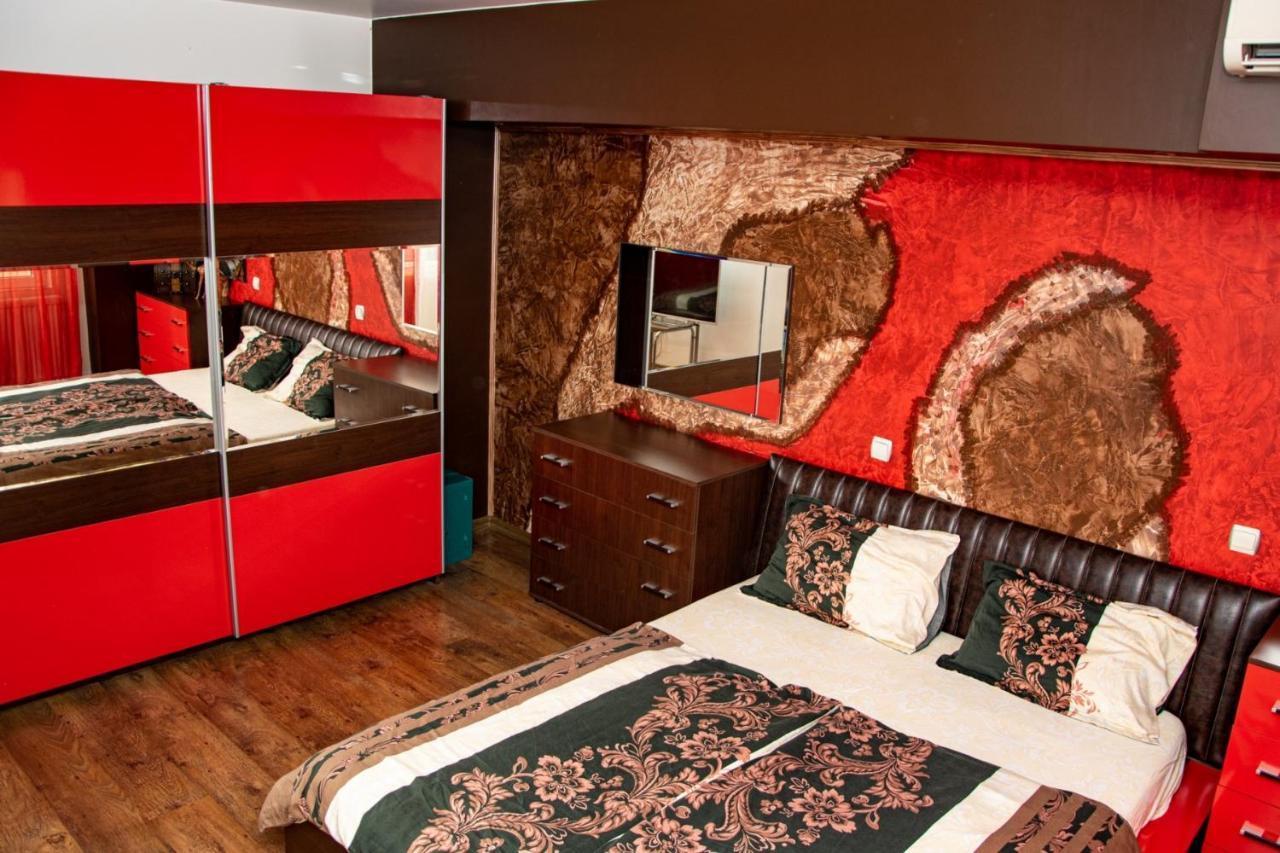 Vilhelmov'S Apartament Lukovit Dış mekan fotoğraf